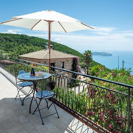 Casa Aniello Villa Каприоли Екстериор снимка